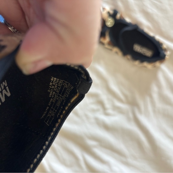Michael Kors Kids Animal Print Ballet Flats - Picture 4 of 4
